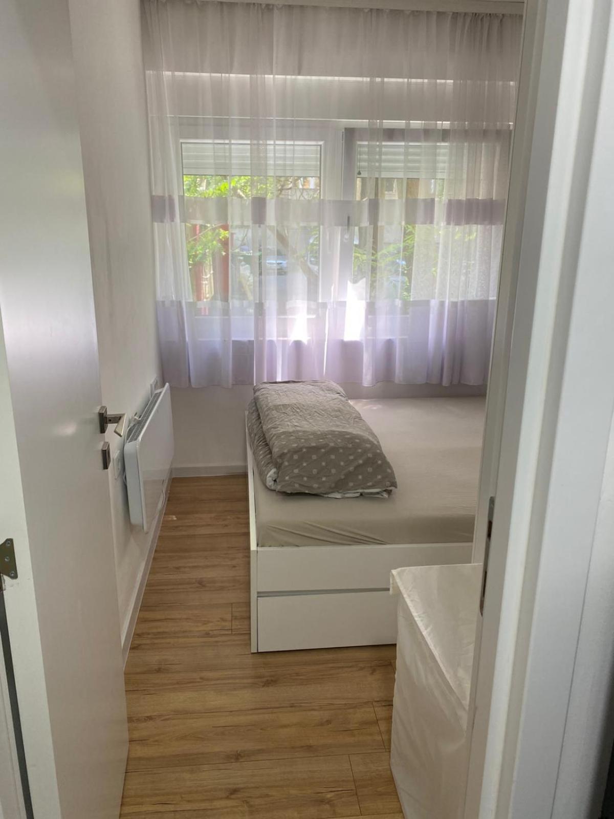 Urban Oasis Apartment Sajmiste Exterior photo